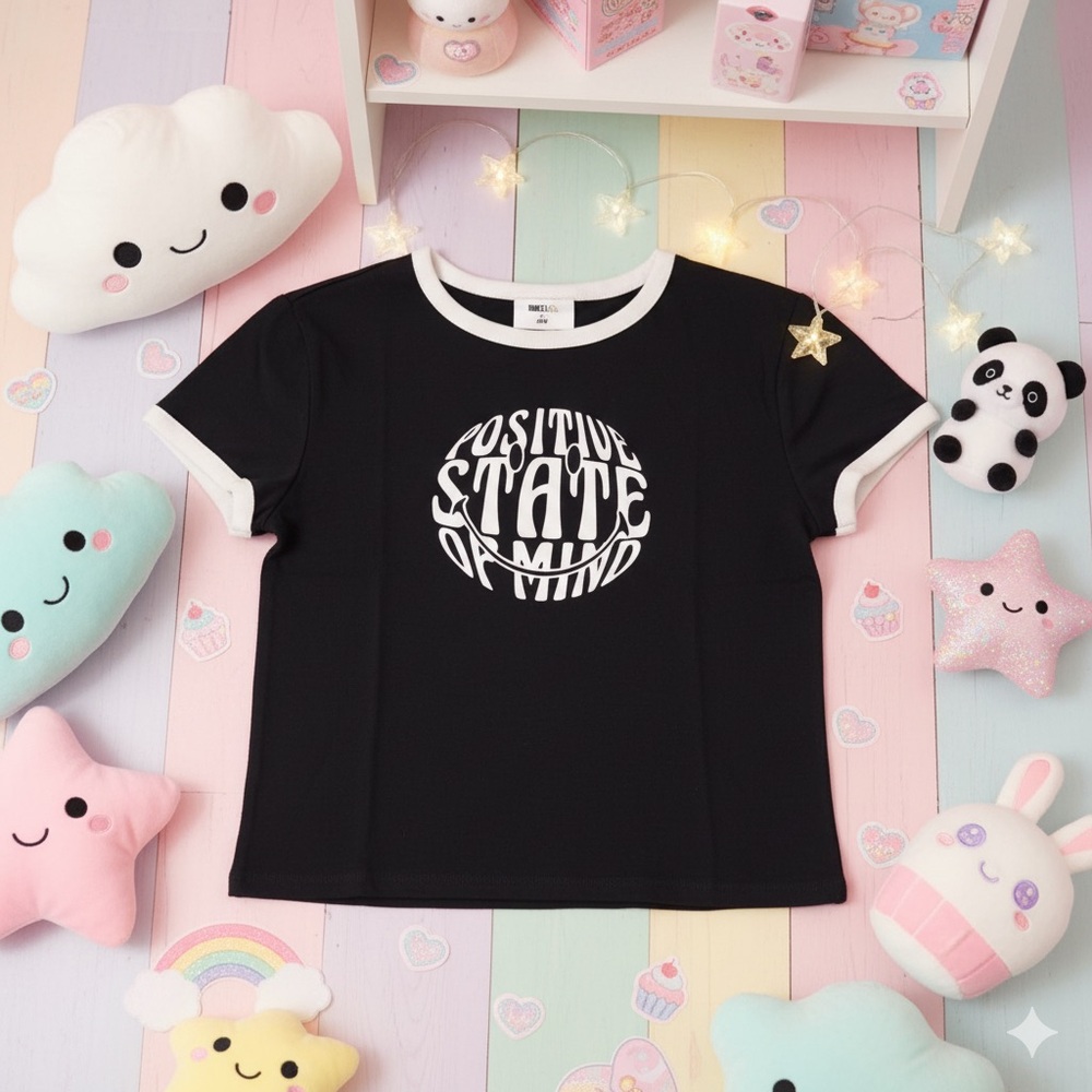 Smiley T-shirt - Picture 1 of 6